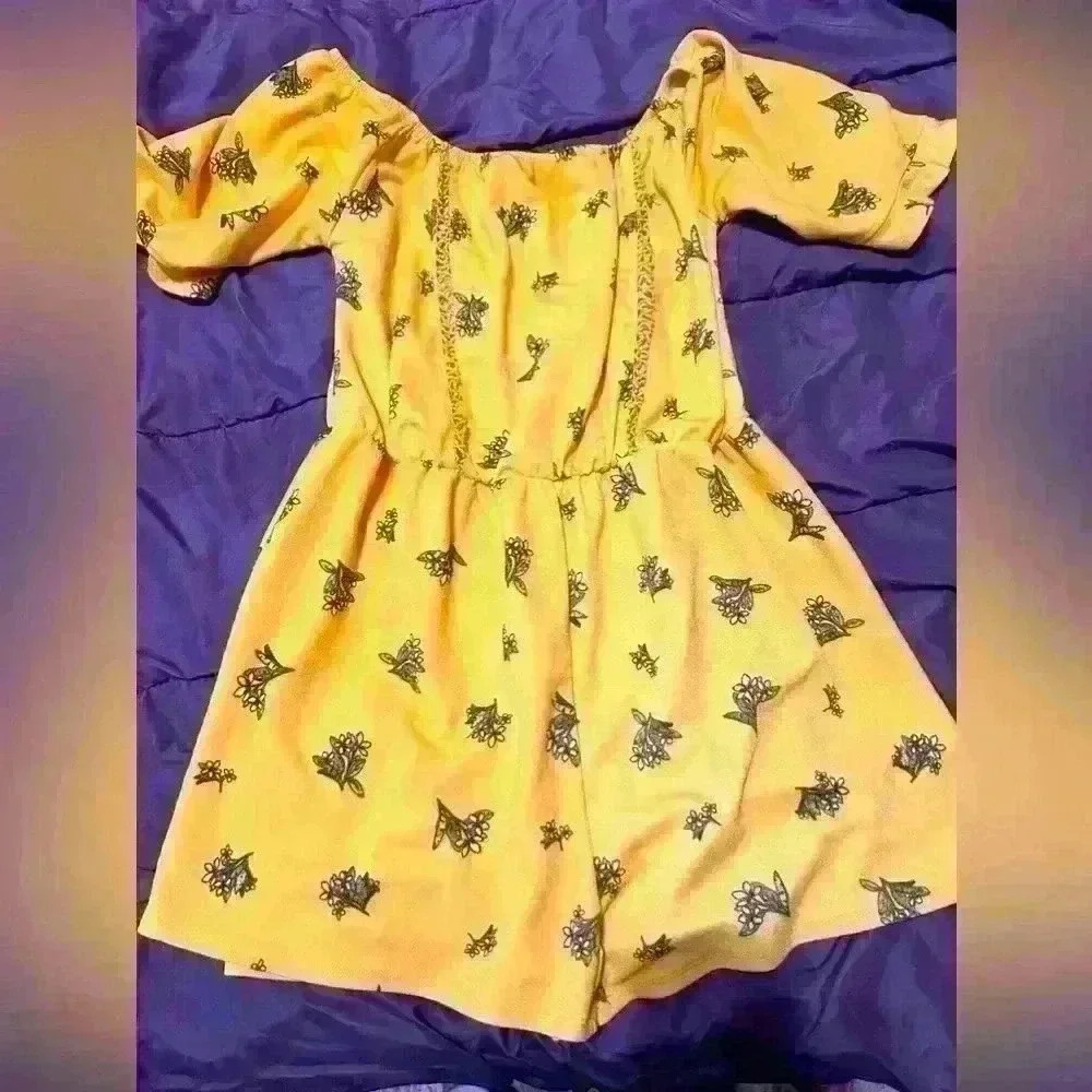 Kendall and Kylie yellow floral romper